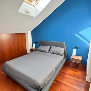 Appartamento Con 2 Da Letto Navigli + Parcheggio Per 2 Auto, Milano
